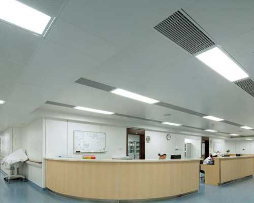 文物古玩鉴定专家_中国艺术市场整体下滑明显 市场热钱仍在观望