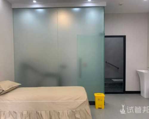 合肥市私人收购古玩联系方式_书画家王蔚波与天津城建大学陈岩教授交流