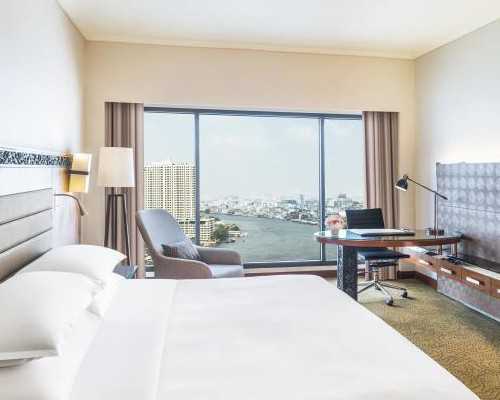 兰州古玩地摊市场在哪里交易_杰克逊标志性黑毡帽现身拍卖