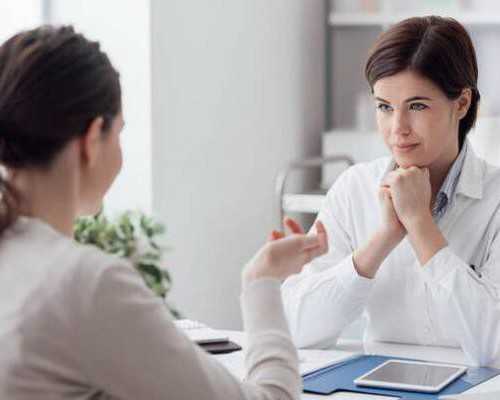 古玩市场的名字_当代中国女性绘画的觉醒与绽放