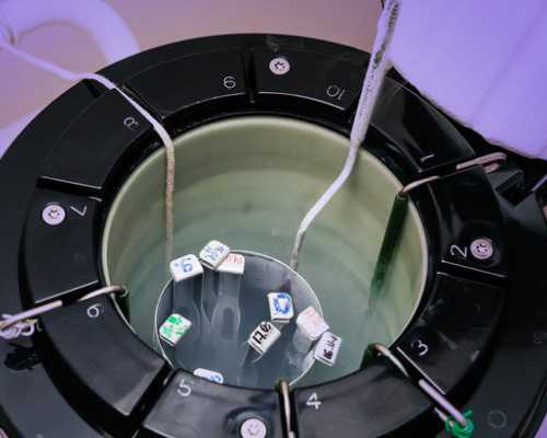 古玩小说大全完本_《见字如面》带火的信件拍卖市场难持久