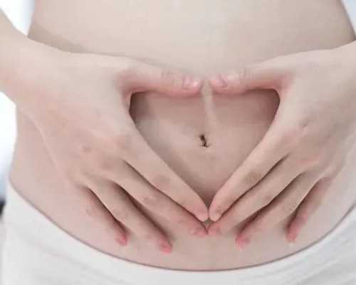 天刀手游古玩_冯唐首谈《飞鸟集》：这个世界的宽容度和审美令我失望