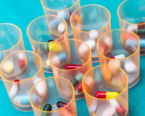 香港验血验孕診所,高龄女性做南宁试管婴儿成功率高吗？