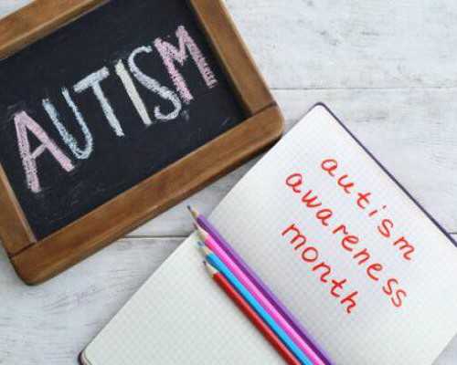 中华古玩网徽章收藏_小孩舌头上长白色的小疙瘩是怎么回事？该怎么办？