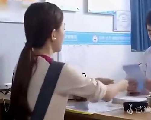 沉浮古玩虫儿在线播放_杠铃杆左右转体