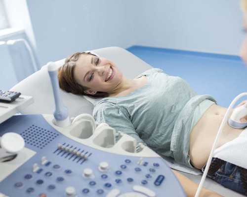 香港验血验性别的检测方法是无创的吗，会伤害到孕妈和宝,怀孕多久香港验血