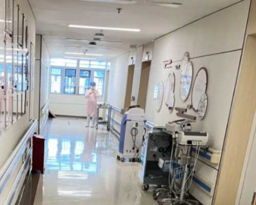 【香港时代医疗化验所】孕29周孕妇能盘腿坐吗,验血邮寄香港怎么邮